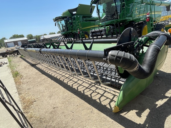2015 John Deere 645FD Header Combine