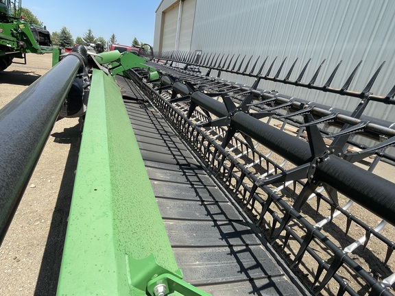 2015 John Deere 645FD Header Combine