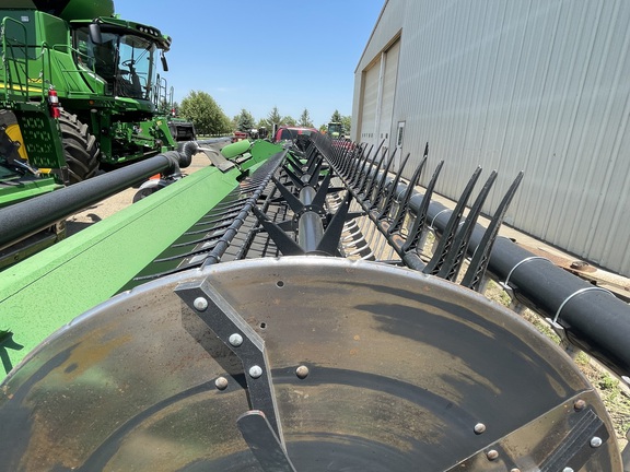 2015 John Deere 645FD Header Combine