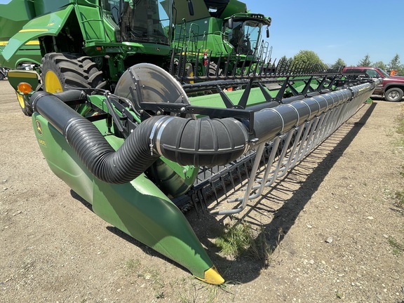 2015 John Deere 645FD Header Combine