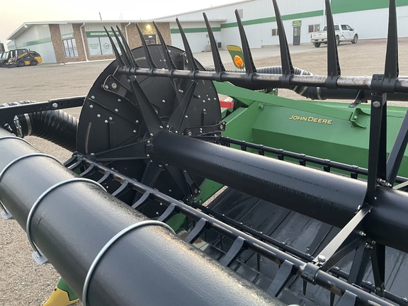 2015 John Deere 645FD Header Combine