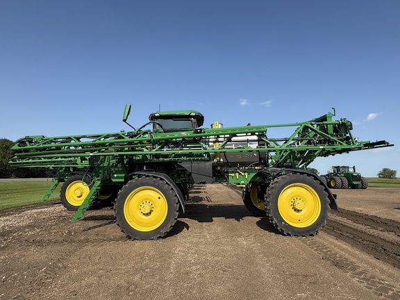2022 John Deere 410R Sprayer/High Clearance