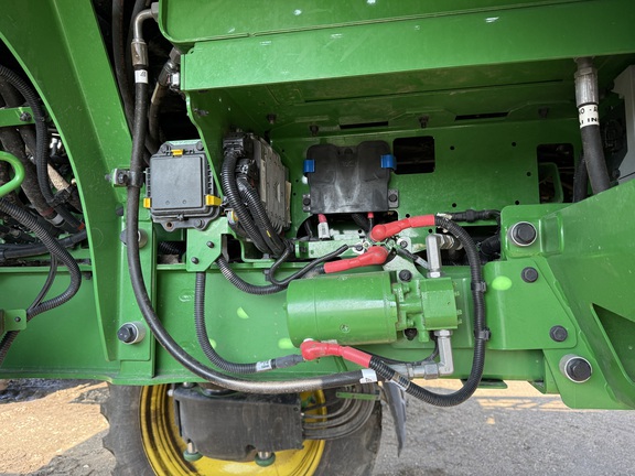 2022 John Deere 410R Sprayer/High Clearance