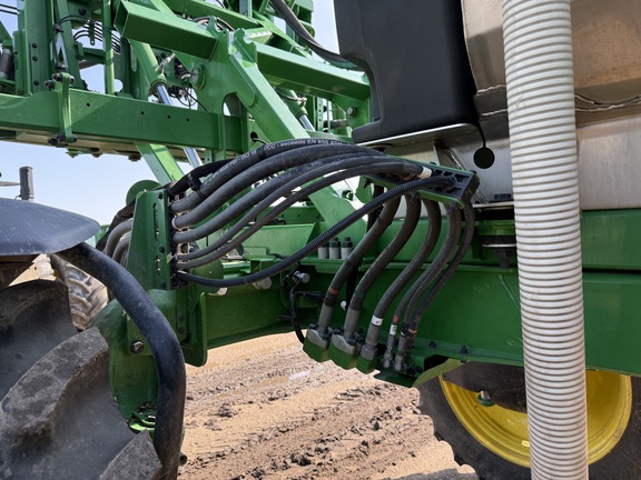 2022 John Deere 410R Sprayer/High Clearance