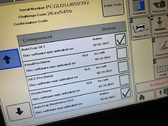 2017 John Deere S680 Combine