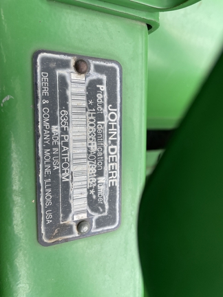 2010 John Deere 635F Header Combine