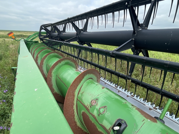 2010 John Deere 635F Header Combine