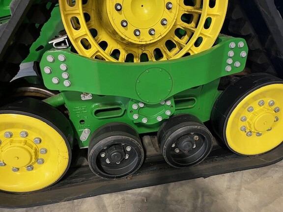 2020 John Deere 9520RX Tractor Rubber Track