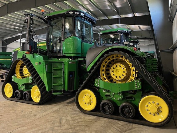 2020 John Deere 9520RX Tractor Rubber Track