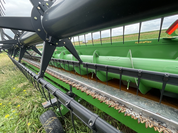 2013 John Deere 635F Header Combine