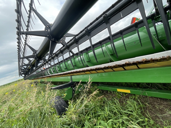 2013 John Deere 635F Header Combine
