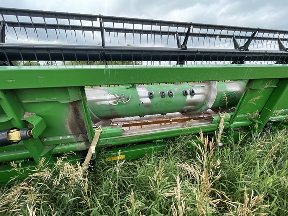 2013 John Deere 635F Header Combine