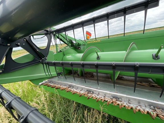 2013 John Deere 635F Header Combine