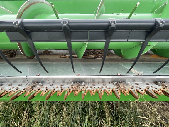 2013 John Deere 635F Header Combine