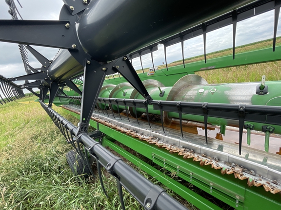 2013 John Deere 635F Header Combine