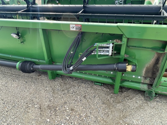 2013 John Deere 635F Header Combine