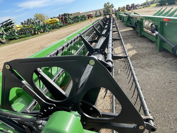 2013 John Deere 635F Header Combine