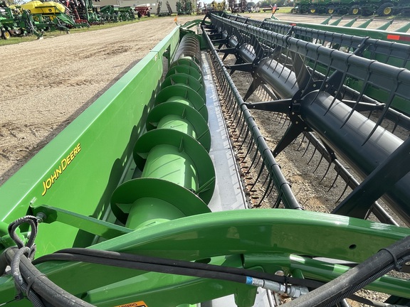 2013 John Deere 635F Header Combine