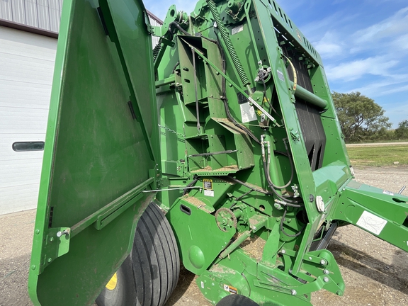 2020 John Deere 560M Baler/Round