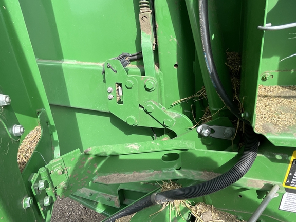 2020 John Deere 560M Baler/Round