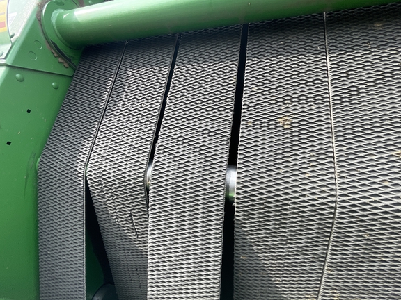 2020 John Deere 560M Baler/Round