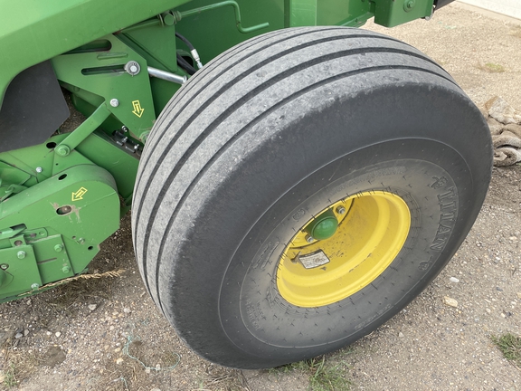 2020 John Deere 560M Baler/Round