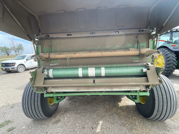 2020 John Deere 560M Baler/Round