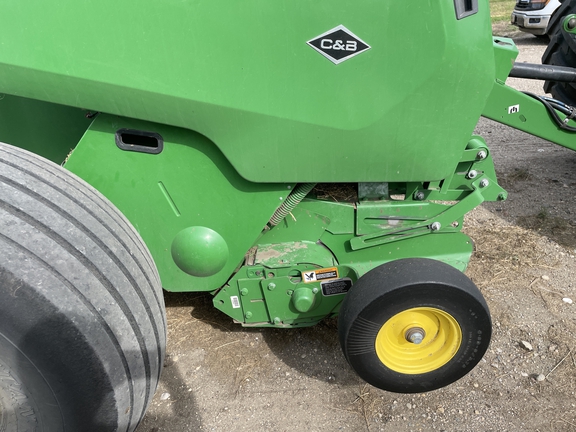 2020 John Deere 560M Baler/Round