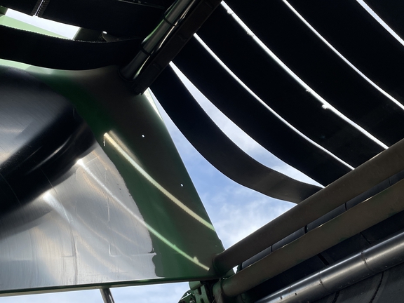 2020 John Deere 560M Baler/Round