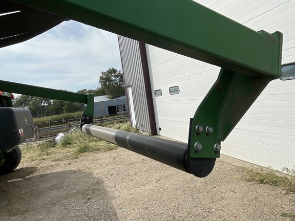 2020 John Deere 560M Baler/Round