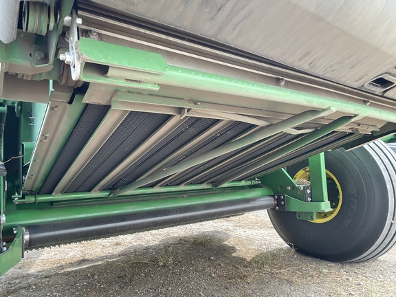 2020 John Deere 560M Baler/Round