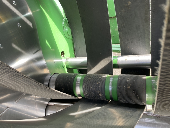 2020 John Deere 560M Baler/Round