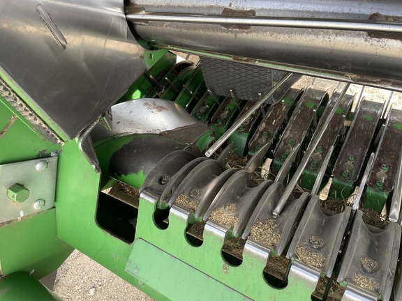 2020 John Deere 560M Baler/Round