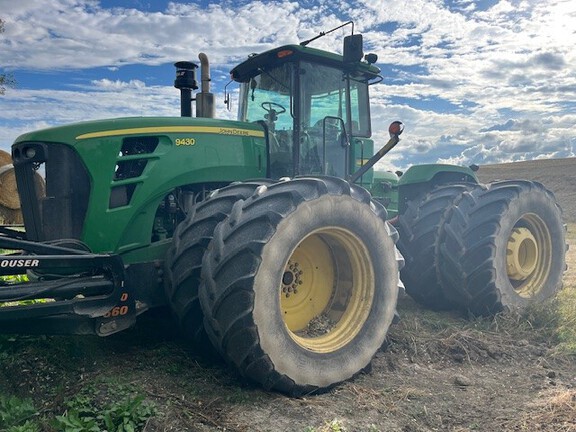 2009 John Deere 9430 Tractor 4WD