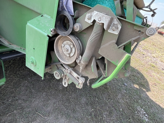 2021 John Deere 560M Baler/Round