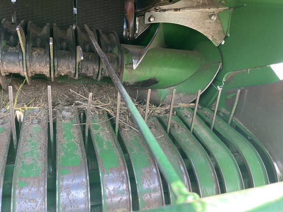 2021 John Deere 560M Baler/Round