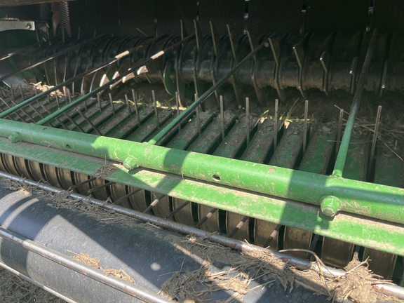 2021 John Deere 560M Baler/Round