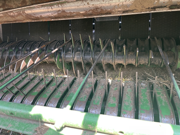 2021 John Deere 560M Baler/Round