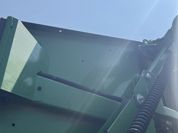 2021 John Deere 560M Baler/Round