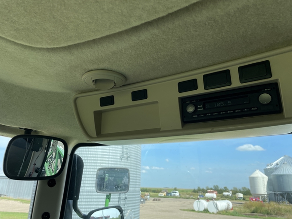 2018 John Deere R4045 Sprayer/High Clearance