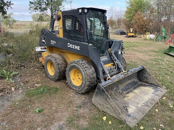 2020 John Deere 320G Skid Steer Loader