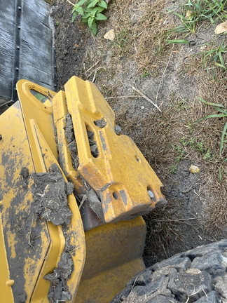2020 John Deere 320G Skid Steer Loader