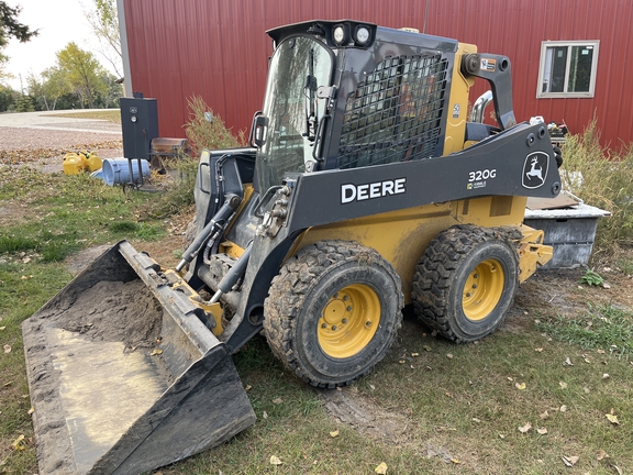 2020 John Deere 320G Skid Steer Loader