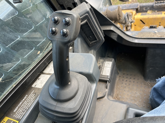 2020 John Deere 320G Skid Steer Loader