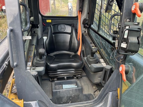 2020 John Deere 320G Skid Steer Loader