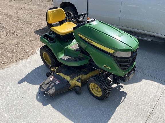 2014 John Deere X320 Garden Tractor