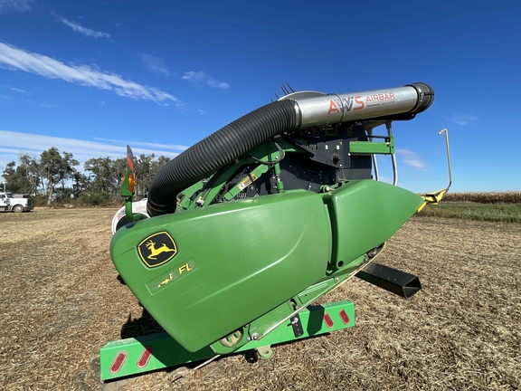 2014 John Deere 640FD Header Combine