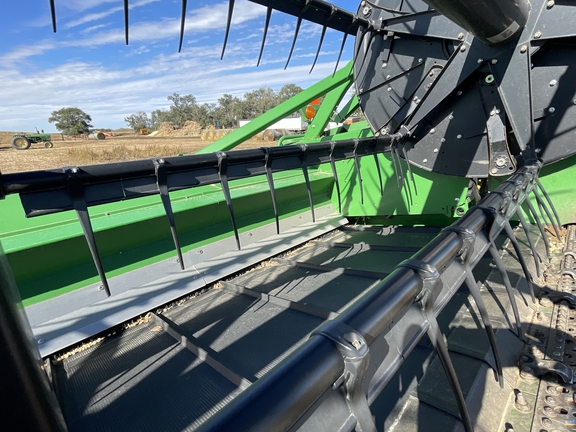 2014 John Deere 640FD Header Combine