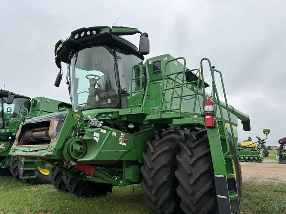2021 John Deere S780 Combine