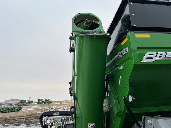 2023 Brent 2098 Grain Cart